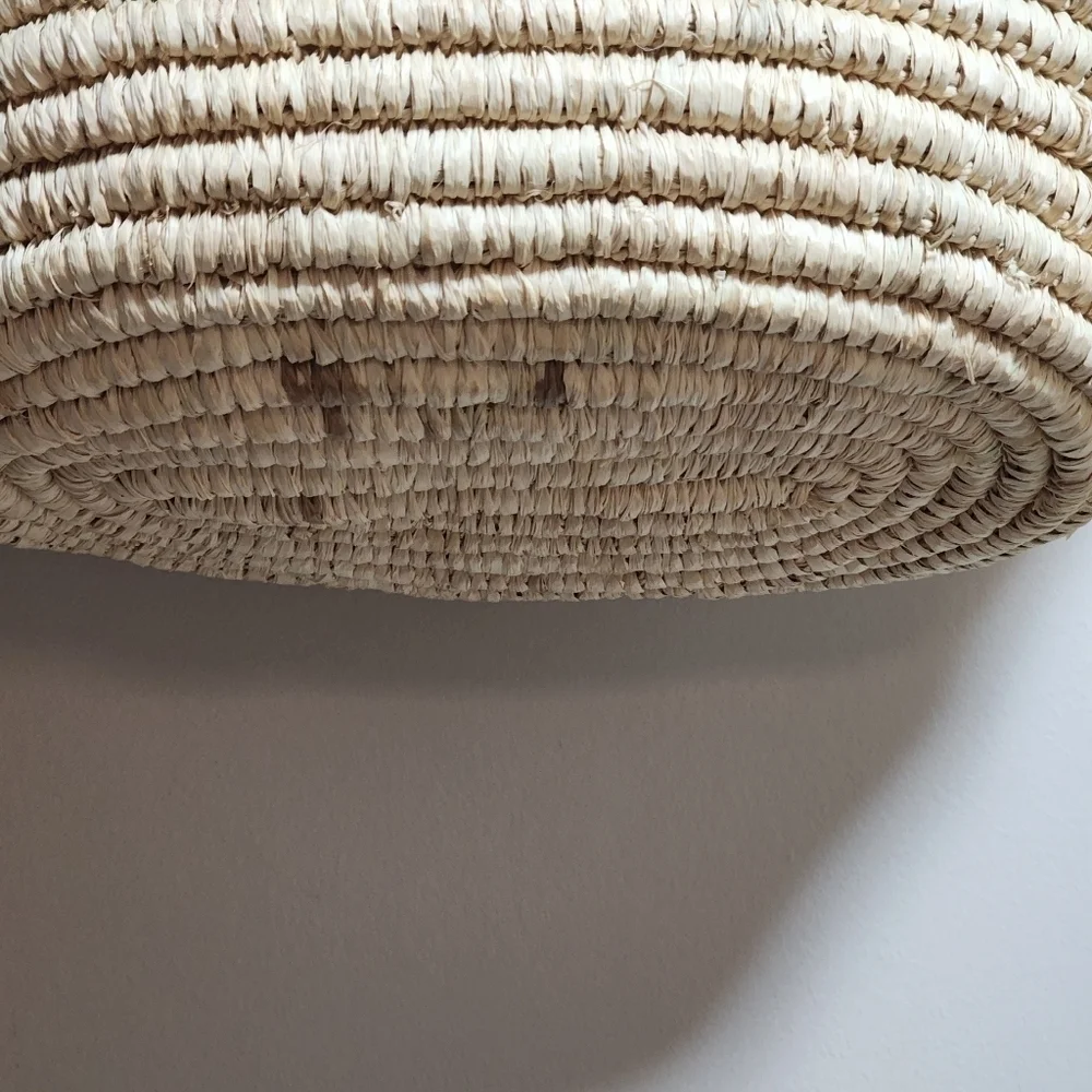 Hand-made faux leather handle straw basket bag - Picture 6 of 6